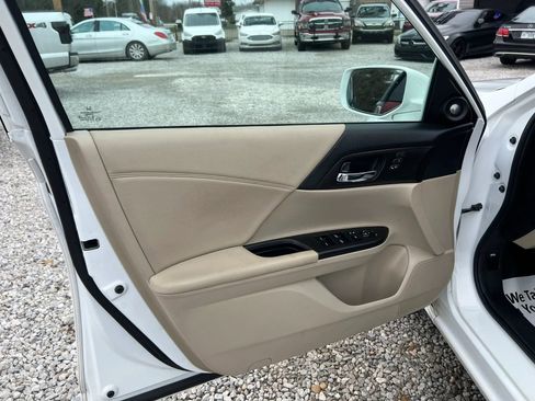 Used 2014 Honda Accord EX-L image 16