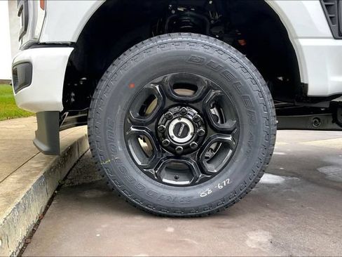 New 2026 Ford F250 XL AWD/4WD image 12