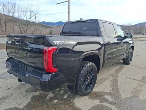 Used 2024 Toyota Tundra Platinum w/ TRD Off-Road Package AWD/4WD image 7