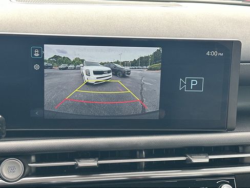 Used 2025 Hyundai Santa Cruz SEL FWD image 15