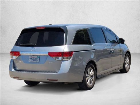 Used 2016 Honda Odyssey SE image 5