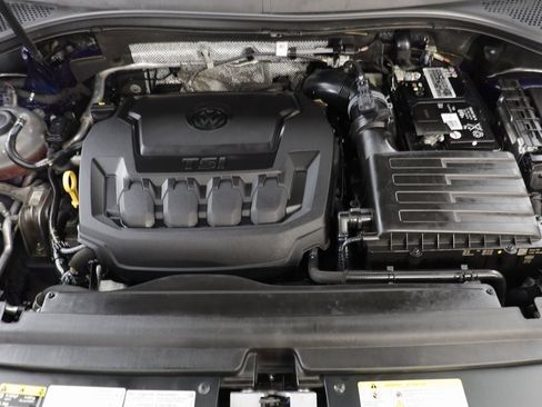 Used 2022 Volkswagen Tiguan SEL R-Line image 24
