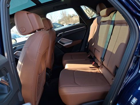 Certified 2025 Audi Q3 2.0T Premium Plus w/ Premium Plus Package image 10