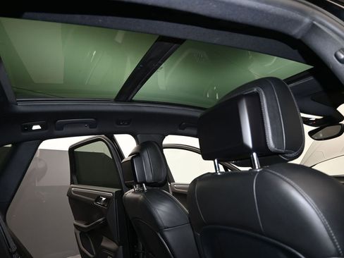 Used 2017 Porsche Macan GTS image 28