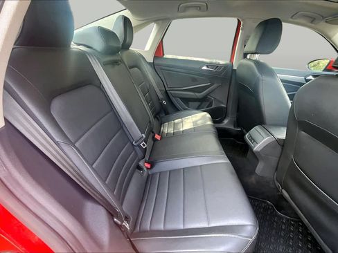 Used 2021 Volkswagen Jetta SE w/ SE Cold Weather Package FWD image 20