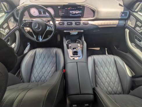 Used 2026 Mercedes-Benz Maybach GLS 600 4MATIC image 18