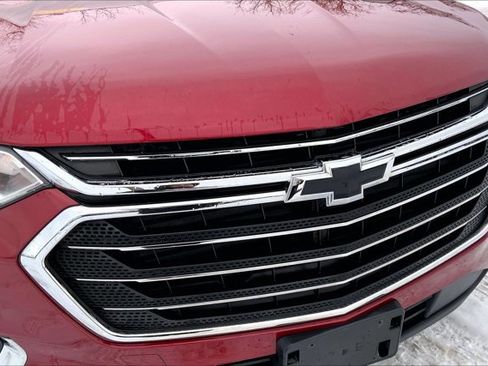 Used 2018 Chevrolet Traverse LT w/ LPO, Cargo Package image 29