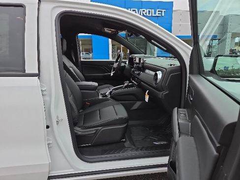 New 2026 Chevrolet Colorado LT w/ LT Convenience Package AWD/4WD image 54