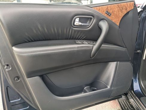 Used 2023 Nissan Armada SL image 13