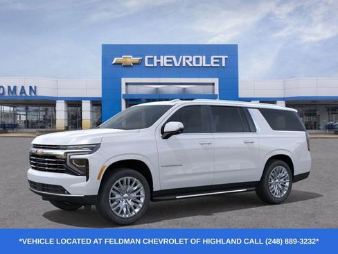 New 2026 Chevrolet Suburban LT image 2