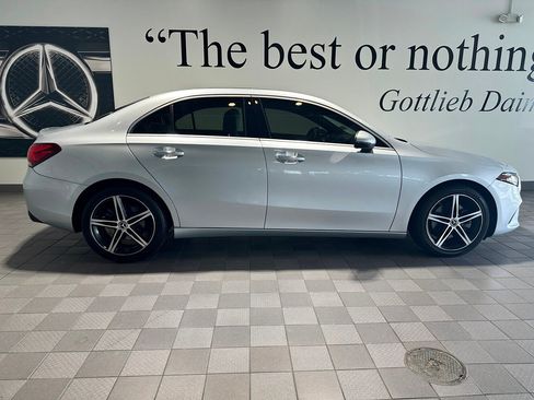 Used 2020 Mercedes-Benz A 220 4MATIC image 3