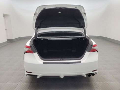 Used 2019 Toyota Camry SE image 29