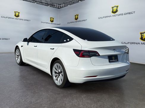Used 2023 Tesla Model 3 Standard Range RWD image 3