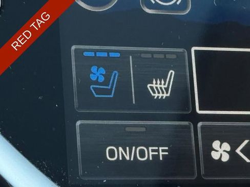 Used 2025 Subaru Ascent Bronze Edition w/ Onyx Package image 19