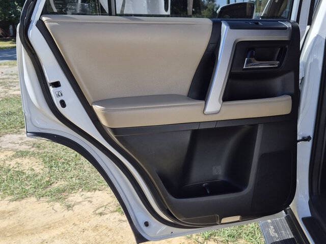 Used 2014 Toyota 4Runner SR5 RWD image 27