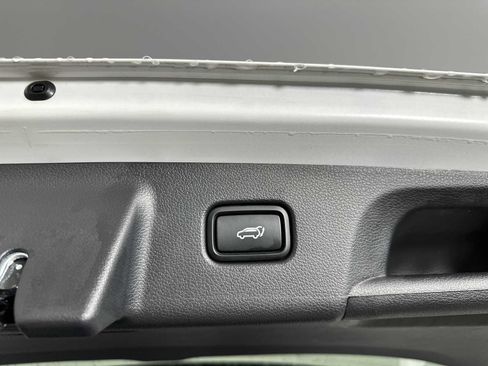 Used 2025 Hyundai Palisade SEL FWD image 26