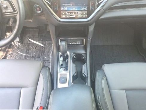 Used 2024 Subaru Ascent Onyx Edition AWD/4WD image 24