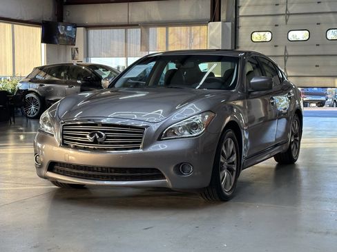Used 2013 INFINITI M35 w/ Premium Pkg image 5