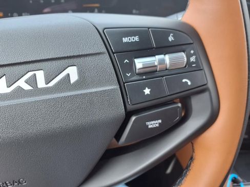 New 2026 Kia Sportage X-Line w/ X-Line Technology Package image 25