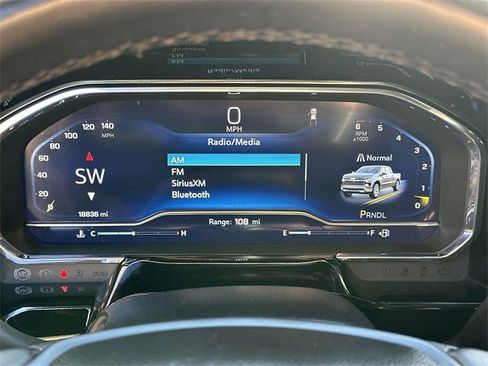 Used 2024 Chevrolet Silverado 1500 LT image 10