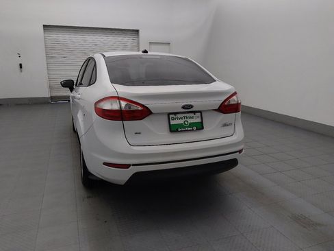 Used 2019 Ford Fiesta SE FWD image 6