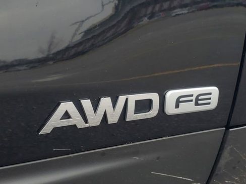 Used 2018 Kia Sorento LX image 8