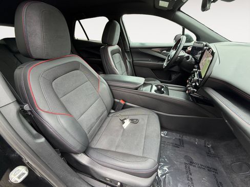 Used 2024 Chevrolet Blazer EV RS AWD/4WD image 19