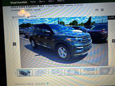 Used 2023 Ford Explorer XLT w/ Equipment Group 202A AWD/4WD image 2