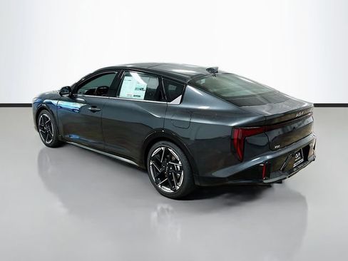 New 2025 Kia K4 GT-Line image 5