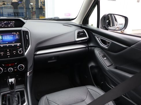 Used 2019 Subaru Forester Limited w/ Popular Package #3 image 13