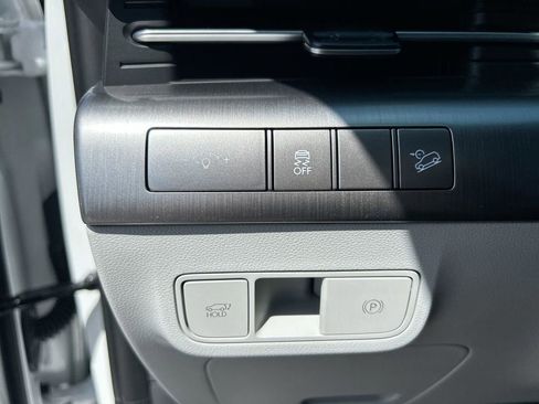 New 2026 Hyundai Kona Limited FWD image 13