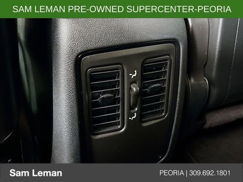 Used 2024 Dodge Durango GT image 24