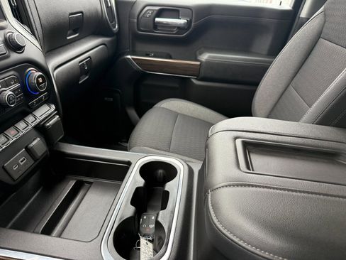 Used 2019 Chevrolet Silverado 1500 LT Trail Boss image 33