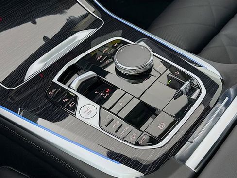 New 2026 BMW X5 xDrive50e w/ M Sport Package image 17