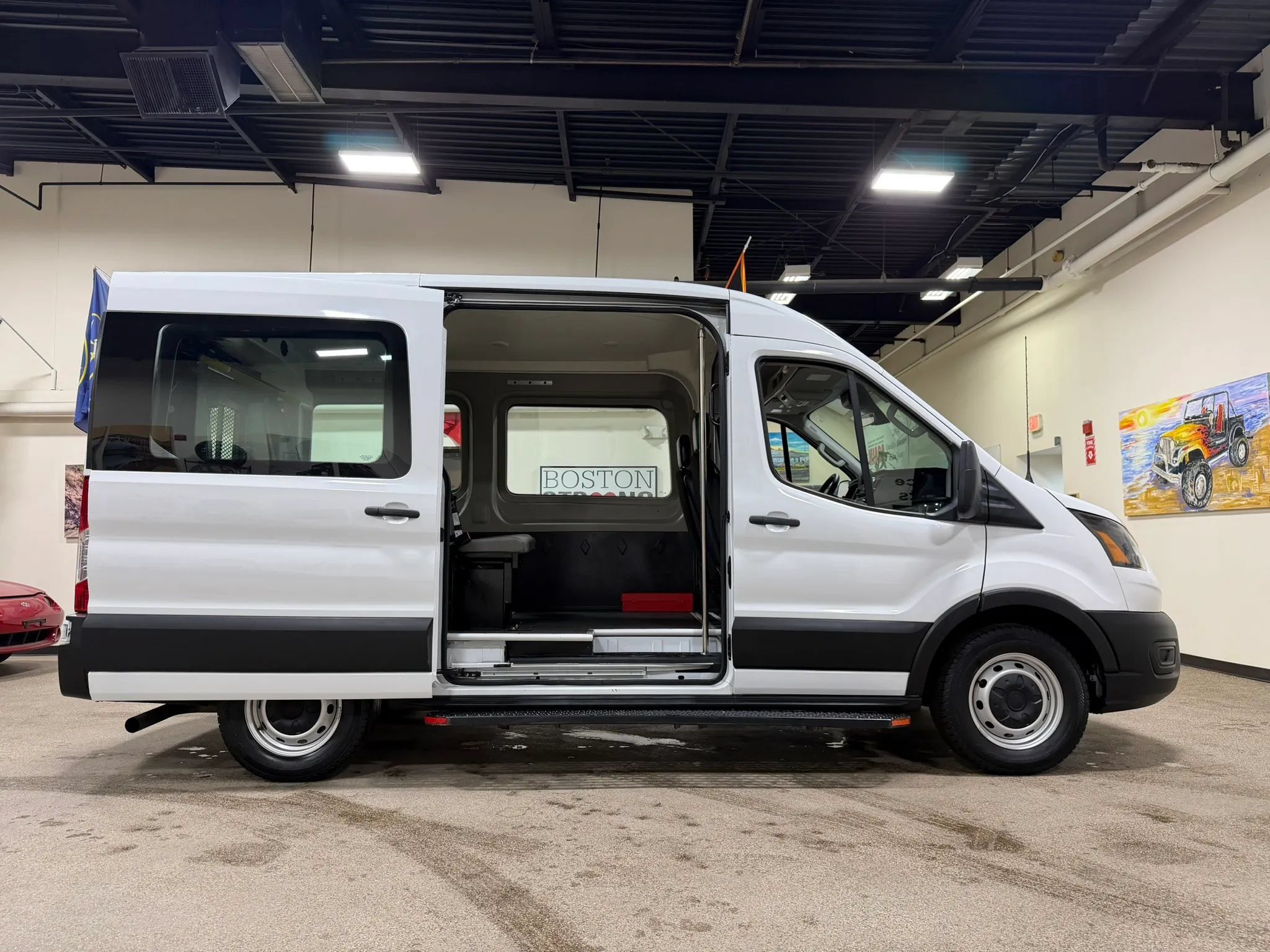 Used 2020 Ford Transit 150 Medium Roof RWD image 22
