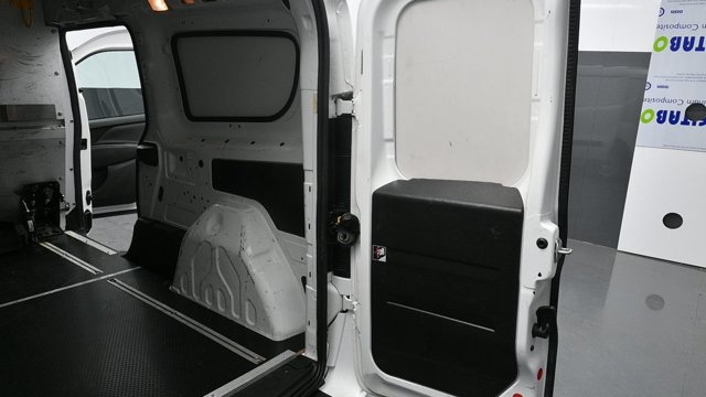 Used 2022 RAM ProMaster City Tradesman FWD image 16