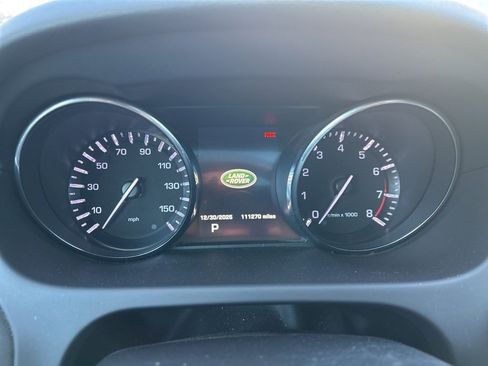 Used 2015 Land Rover Discovery Sport HSE image 25