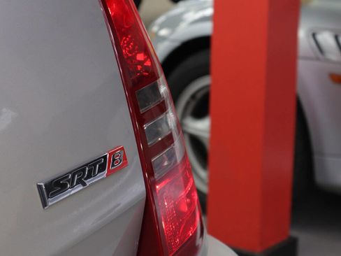 Used 2006 Chrysler 300 SRT8 w/ SRT Option Group II image 10