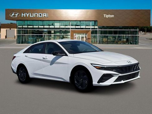 New 2026 Hyundai Elantra Sport FWD image 10