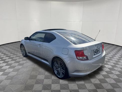Used 2013 Scion tC FWD image 7