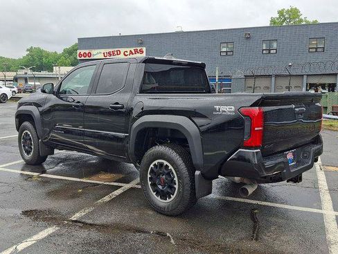 Certified 2026 Toyota Tacoma TRD Off-Road AWD/4WD image 3