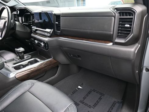 Used 2023 GMC Sierra 1500 Elevation w/ LPO, Elevation Black Package image 49