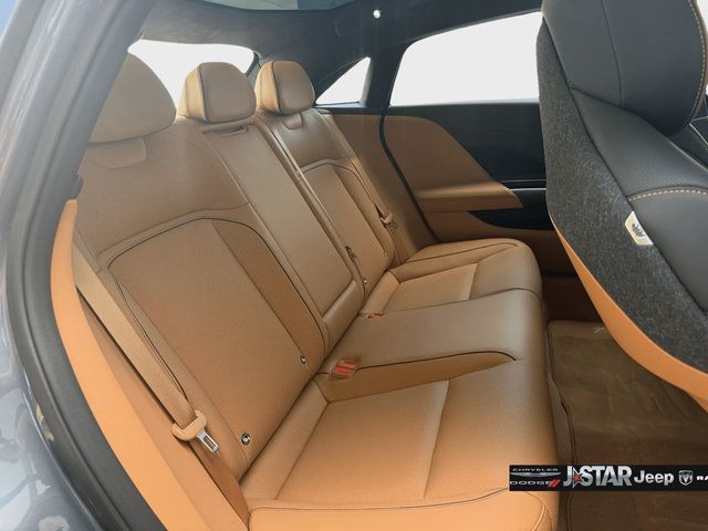 Used 2025 Lucid Air Touring AWD/4WD image 26