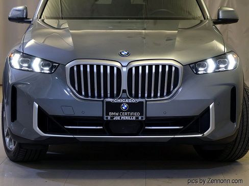 Certified 2024 BMW X5 xDrive50e w/ Premium Package AWD/4WD image 6