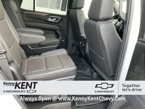 Certified 2022 Chevrolet Tahoe High Country w/ Premium Package image 15