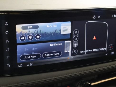 Used 2023 Nissan Ariya FWD image 27