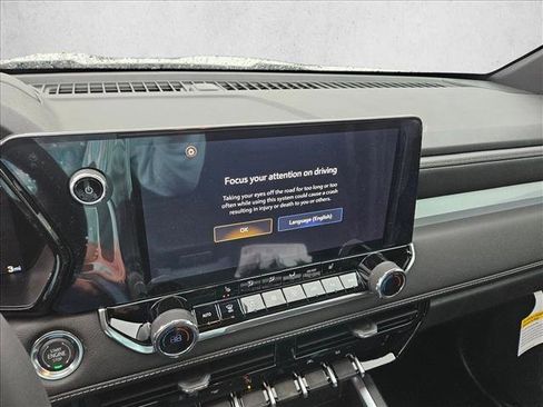 New 2026 Chevrolet Colorado LT image 13