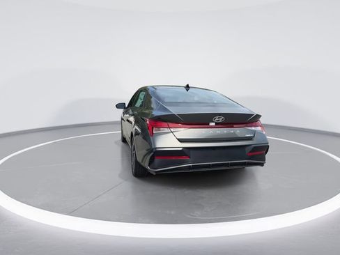 New 2026 Hyundai Elantra Limited FWD image 7