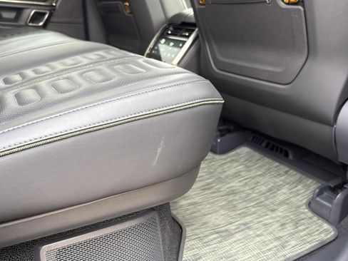 Used 2022 Rivian R1T Adventure image 27