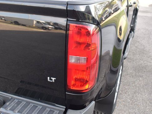 Used 2019 Chevrolet Colorado LT RWD image 11